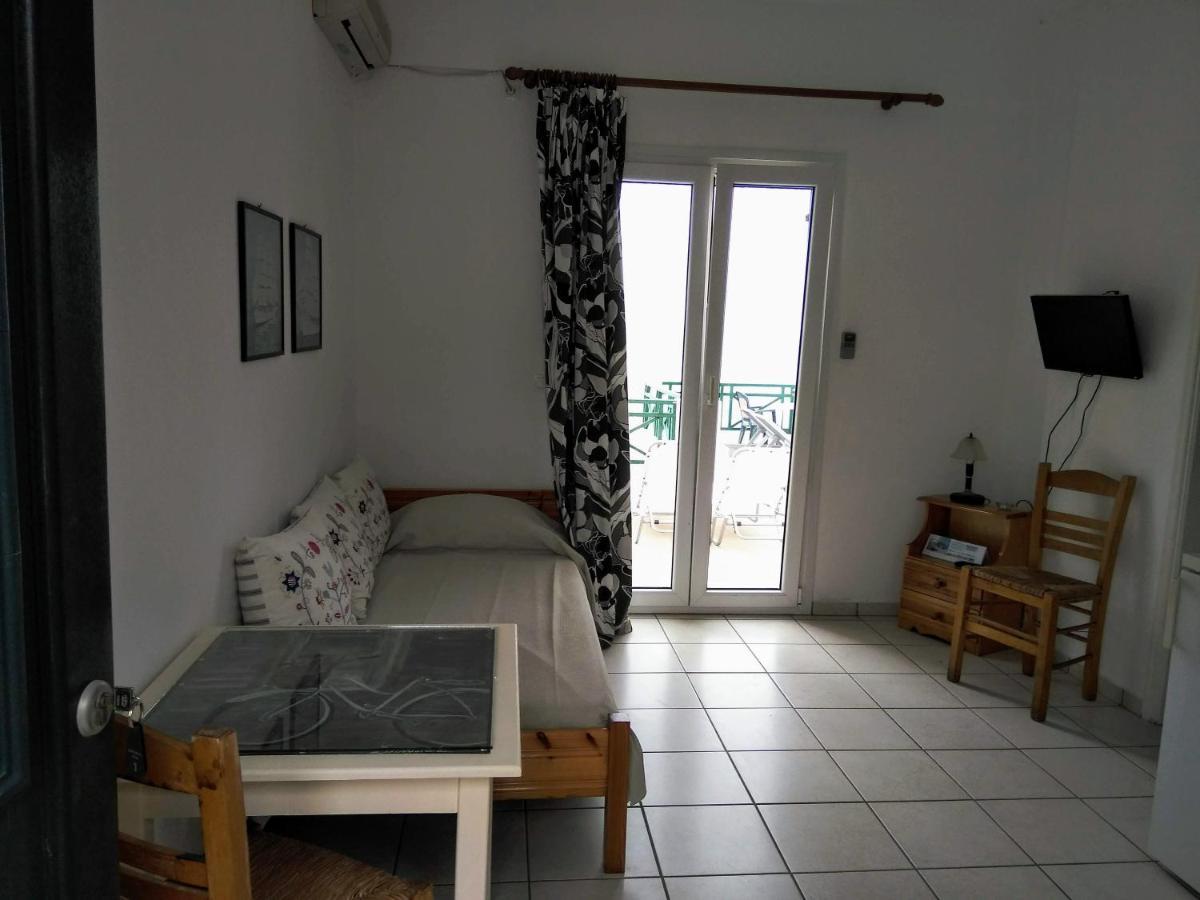 Armenistis View Studios Extérieur photo